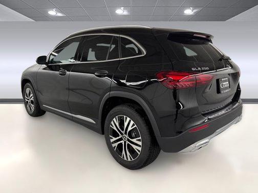 2026 Mercedes-Benz GLA 250 4MATIC