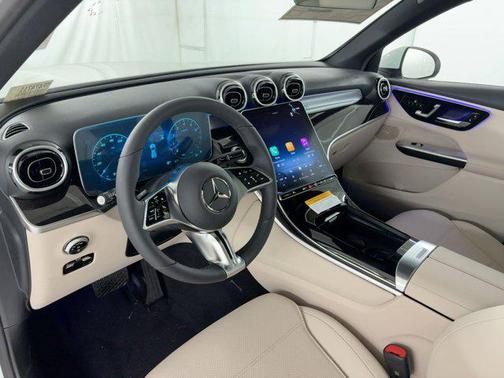 2026 Mercedes-Benz GLC 300 Base