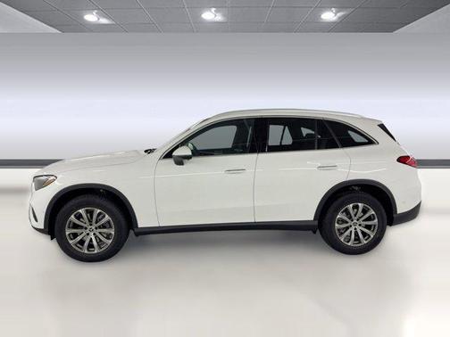 2026 Mercedes-Benz GLC 300 Base