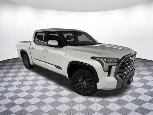 2022 Toyota Tundra Platinum