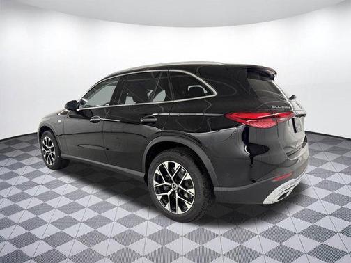 2025 Mercedes-Benz GLC 350e Base
