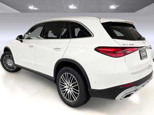 2025 Mercedes-Benz GLC 300 Base