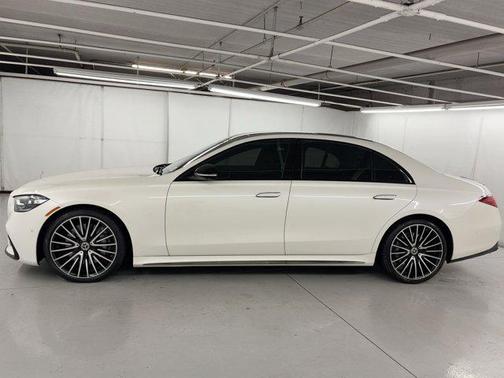 2023 Mercedes-Benz S-Class 4MATIC