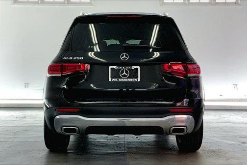 2022 Mercedes-Benz GLB 250 Base