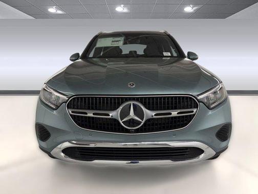 2026 Mercedes-Benz GLC 300 Base