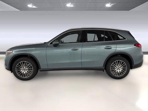 2026 Mercedes-Benz GLC 300 Base