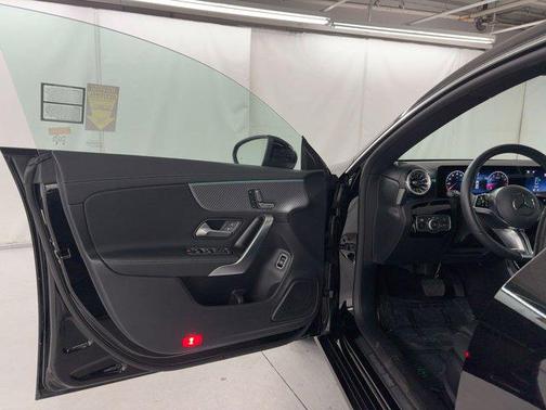 2025 Mercedes-Benz CLA 250 Base