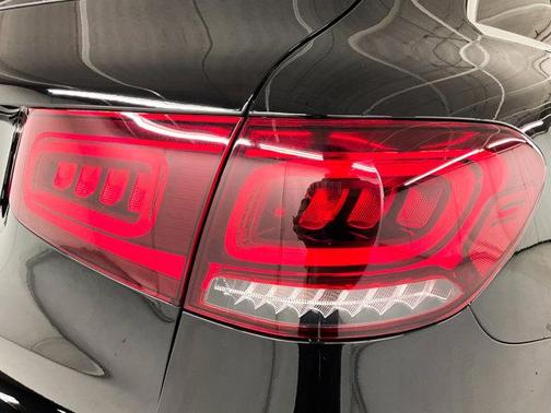 2022 Mercedes-Benz GLC 300 Base