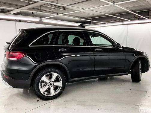 2022 Mercedes-Benz GLC 300 Base