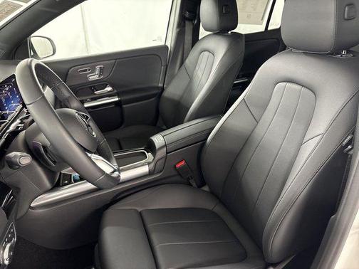 Polar White 2026 Mercedes-Benz GLA 250 4MATIC