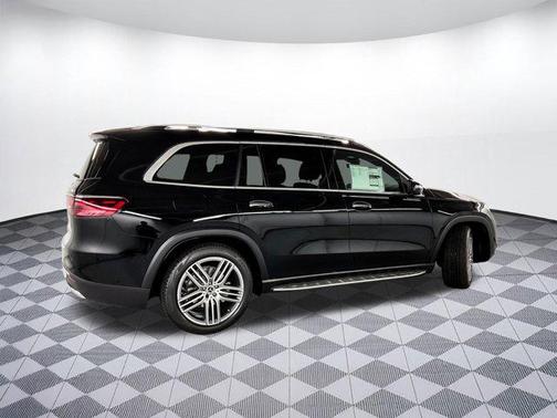 2025 Mercedes-Benz GLS 450 4MATIC