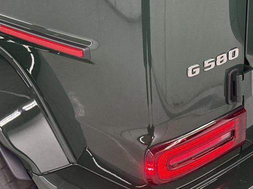 2025 Mercedes-Benz G-Class G 580e