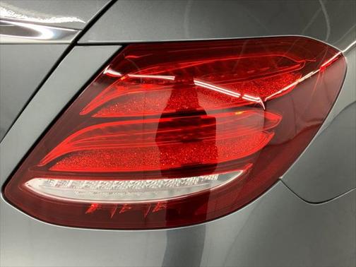 2019 Mercedes-Benz E-Class E 300
