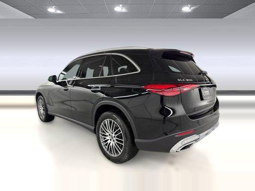 Black 2026 Mercedes-Benz GLC 300 Base