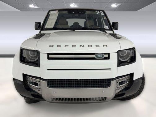 2022 Land Rover Defender 110 SE