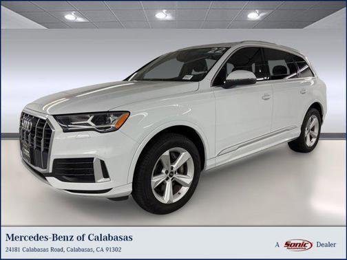2022 Audi Q7 45 Premium