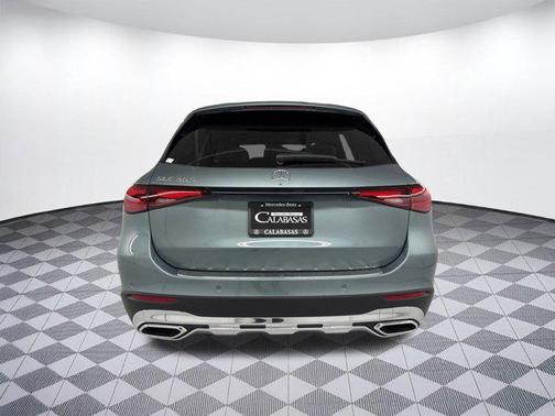 2025 Mercedes-Benz GLC 300 Base