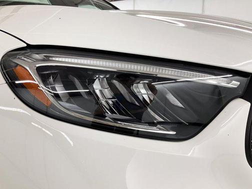 2025 Mercedes-Benz GLC 350e Base