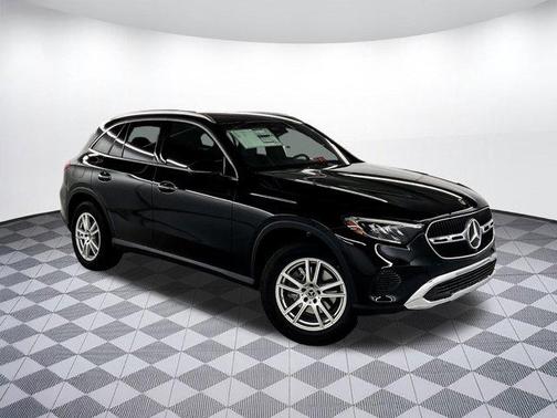 2025 Mercedes-Benz GLC 300 Base
