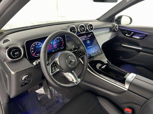 2026 Mercedes-Benz GLC 300 Base