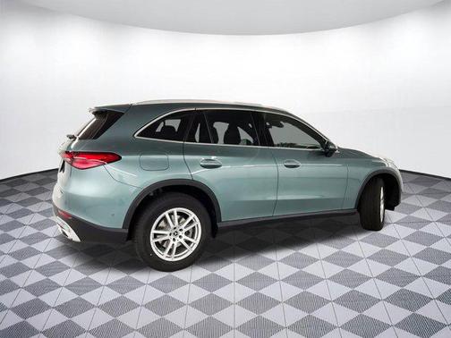 2025 Mercedes-Benz GLC 300 Base