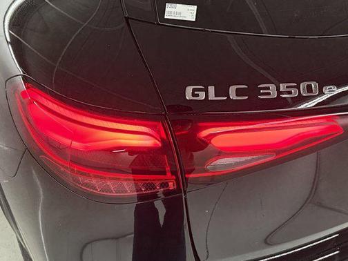 2025 Mercedes-Benz GLC 350e Base