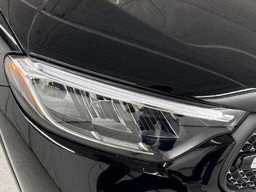2025 Mercedes-Benz GLC 350e Base