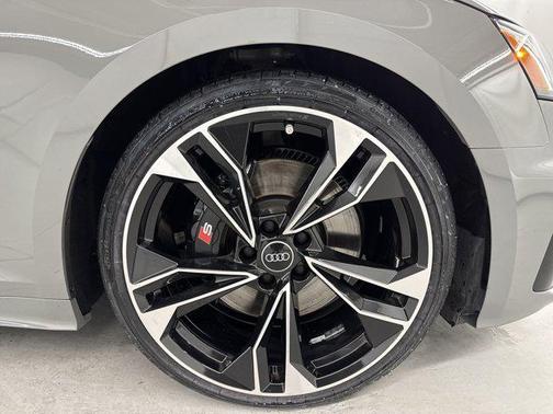 2022 Audi S5 Premium Plus TFSI quattro Tiptronic