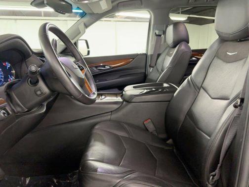 2017 Cadillac Escalade Base