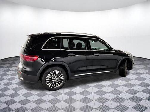 2025 Mercedes-Benz EQB 300 4MATIC