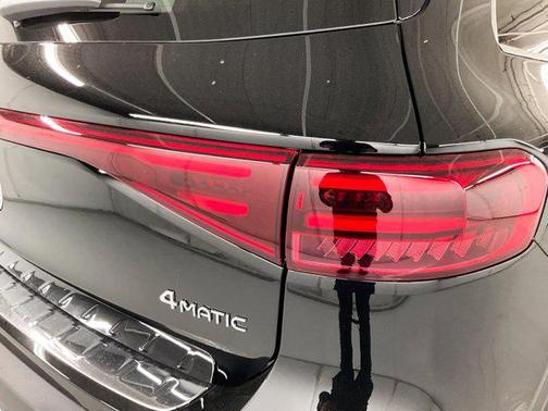 2025 Mercedes-Benz EQB 300 4MATIC