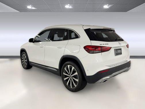 2022 Mercedes-Benz GLA 250 Base