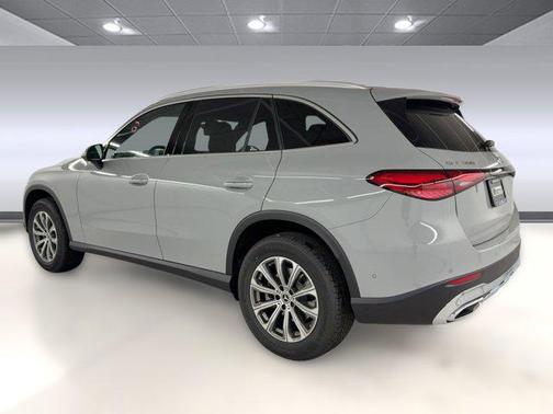 2026 Mercedes-Benz GLC 300 Base