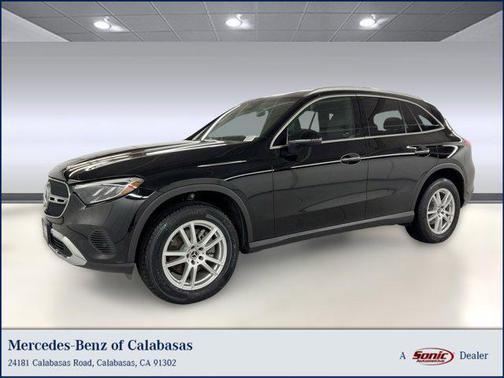 2025 Mercedes-Benz GLC 300 Base