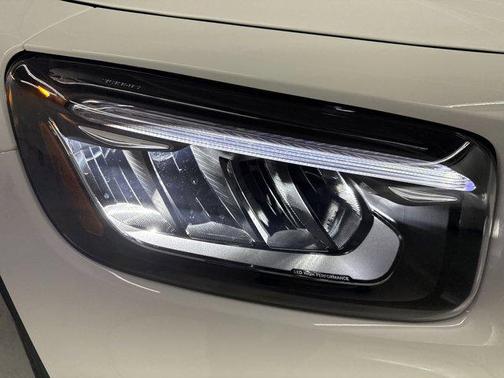 2025 Mercedes-Benz GLB 250 Base