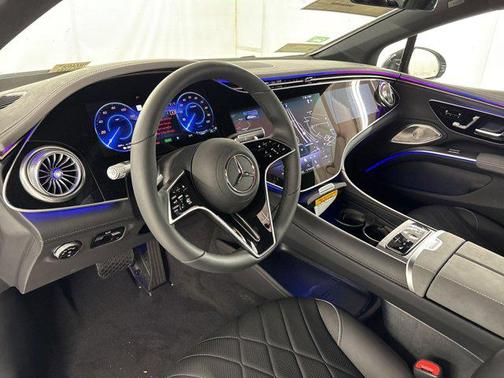 Black 2026 Mercedes-Benz EQS 580 4MATIC