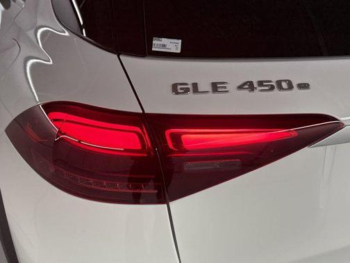 2025 Mercedes-Benz GLE 450e 4MATIC