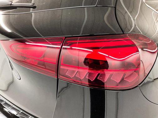 2025 Mercedes-Benz GLA 250 Base