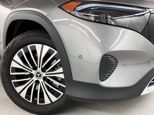 2025 Mercedes-Benz EQB 300 4MATIC