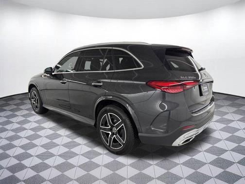 2025 Mercedes-Benz GLC 350e Base