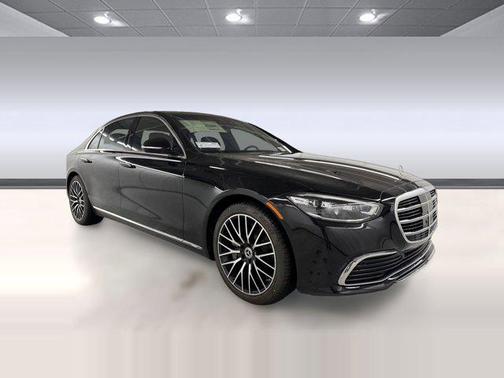 Obsidian Black Metallic 2026 Mercedes-Benz S-Class 4MATIC