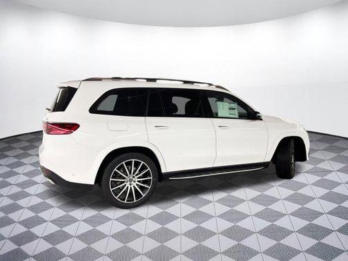 2025 Mercedes-Benz GLS 580 4MATIC