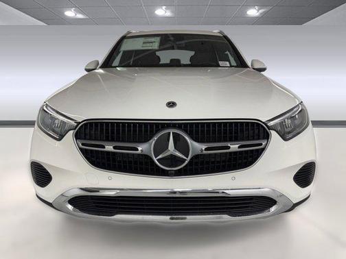 2026 Mercedes-Benz GLC 300 Base