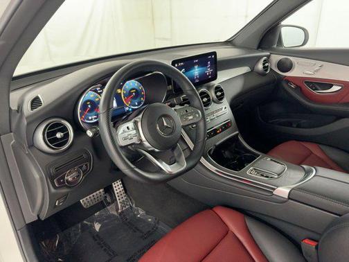 2022 Mercedes-Benz GLC 300 Base