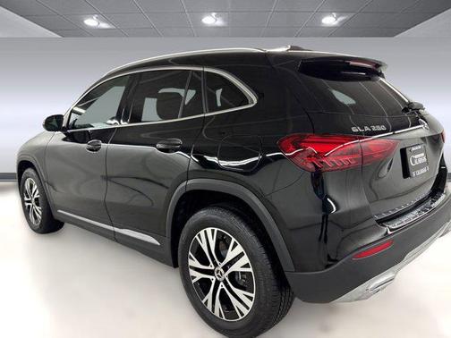 2025 Mercedes-Benz GLA 250 4MATIC