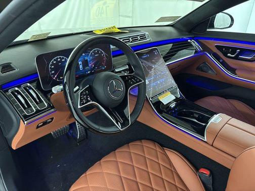 MANUFAKTUR Olive Metallic 2026 Mercedes-Benz S-Class 4MATIC