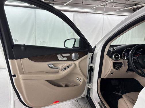 2019 Mercedes-Benz GLC 350e 4MATIC