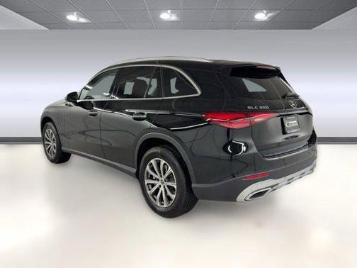 2024 Mercedes-Benz GLC 300 Base
