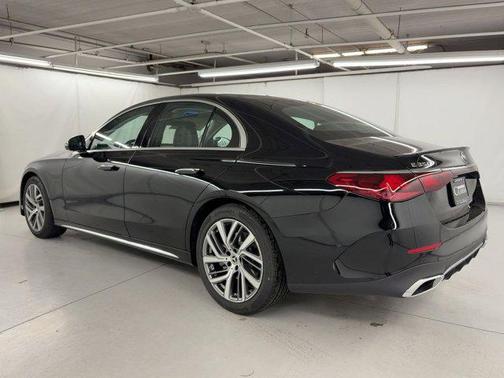 2026 Mercedes-Benz E-Class E 350
