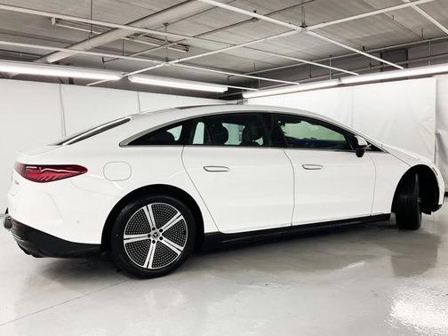 2025 Mercedes-Benz EQS 450 4MATIC